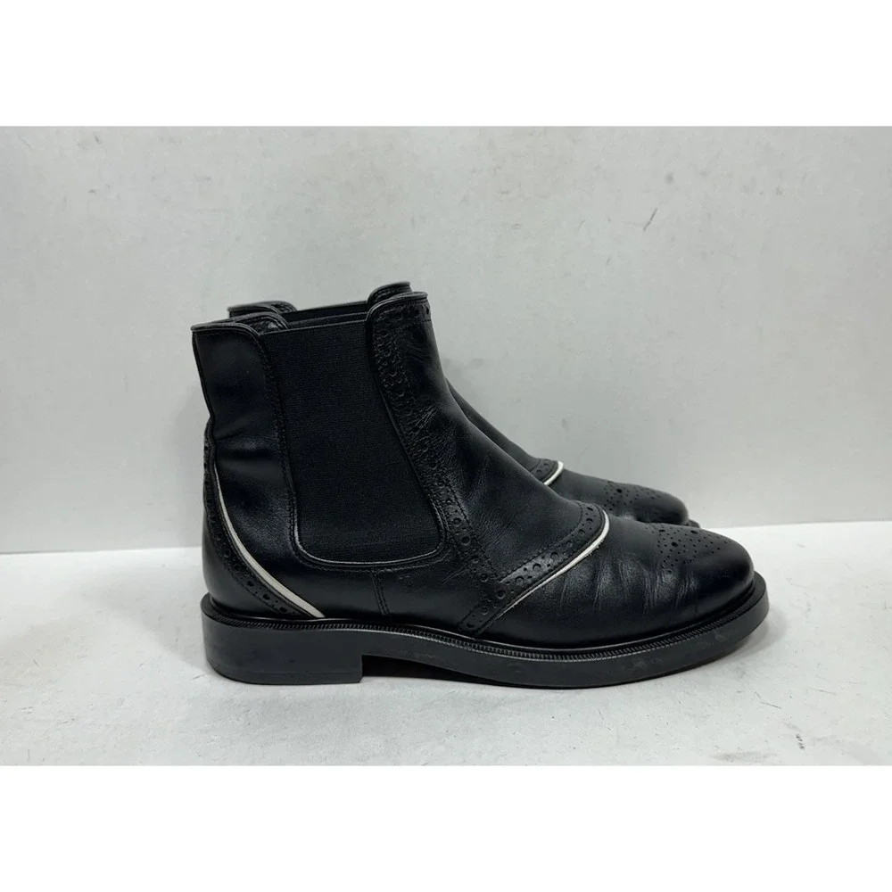 Tod's Chelsea Black Ankle Boots Women's Size 7 / 37 EU Shoes Leather